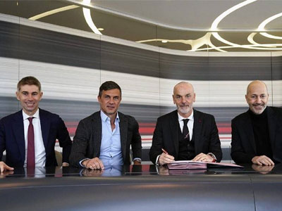 官方消息，AC米蘭與主教練皮奧利續約至2023年